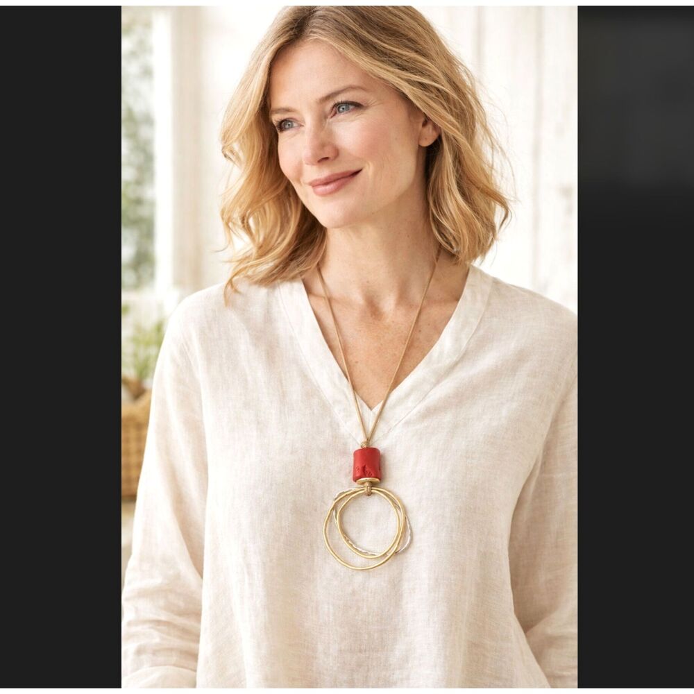 J Jill Red Bead Pendant Necklace Hammered Triple Circle Boho Artisan Adjustable